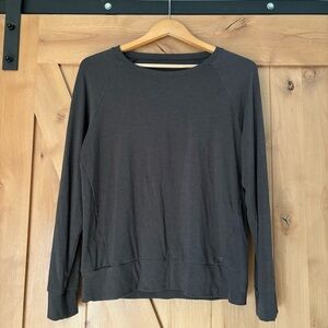 COZY EARTH Bamboo Pullover Long Sleeve Top Charcoal Size Medium